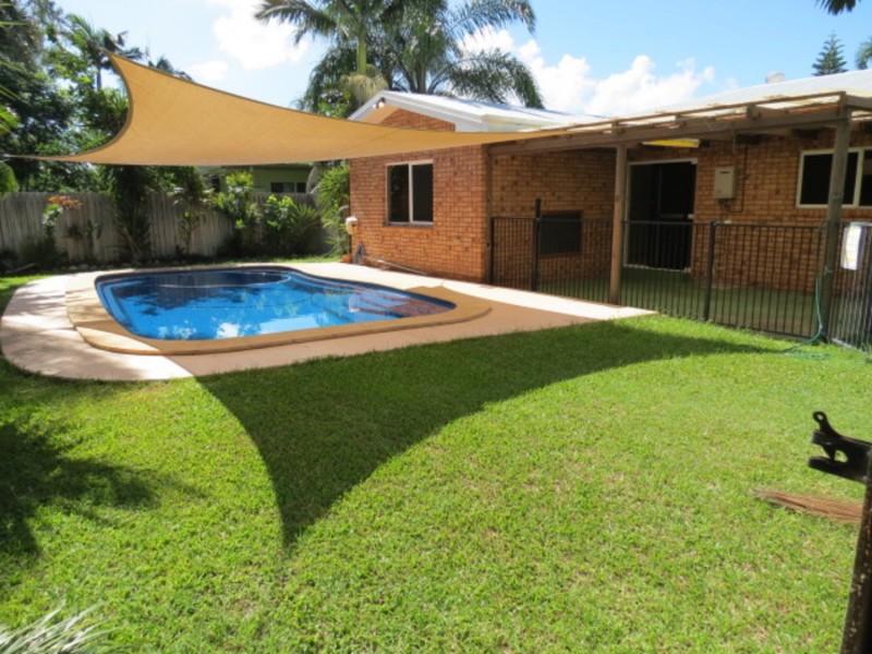 12 Suthers Street, Bowen QLD 4805