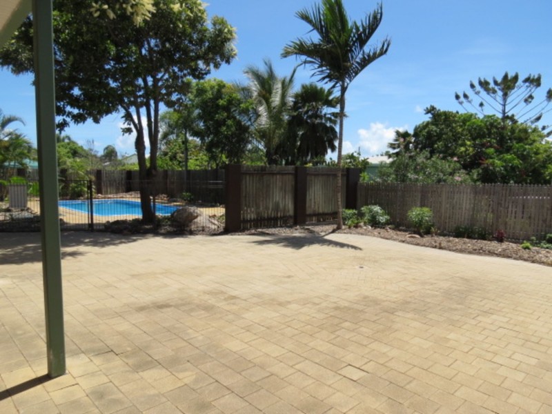 9 Avicennia Street, Bowen QLD 4805