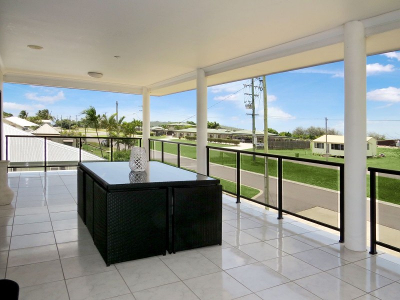 62 Dalrymple Street, Bowen QLD 4805