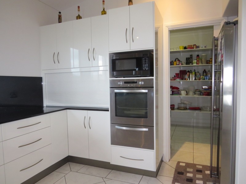 62 Dalrymple Street, Bowen QLD 4805