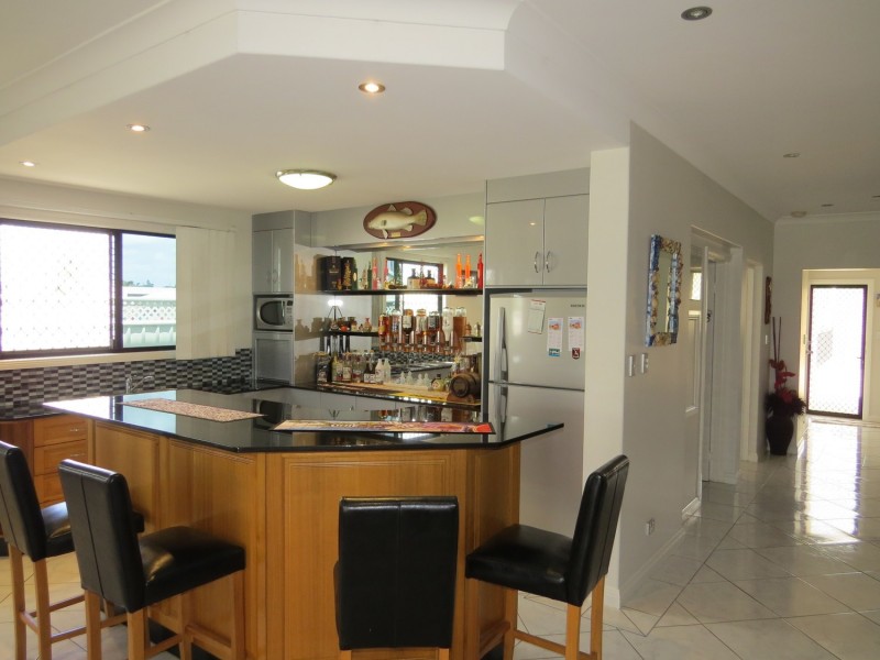 62 Dalrymple Street, Bowen QLD 4805