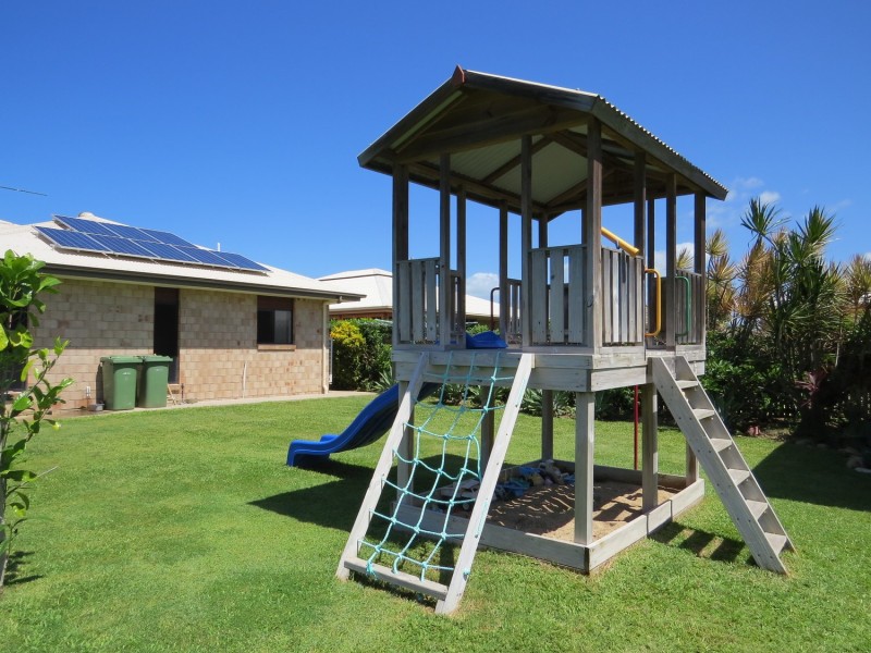 20 Kirkpatrick Court, Bowen QLD 4805