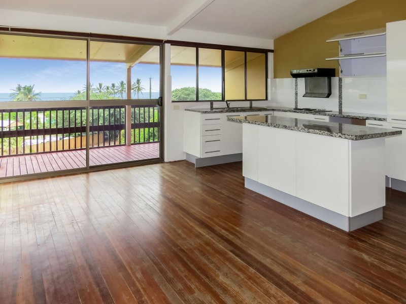 2/7 Banyan Drive, Bowen QLD 4805