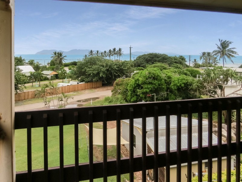 2/7 Banyan Drive, Bowen QLD 4805