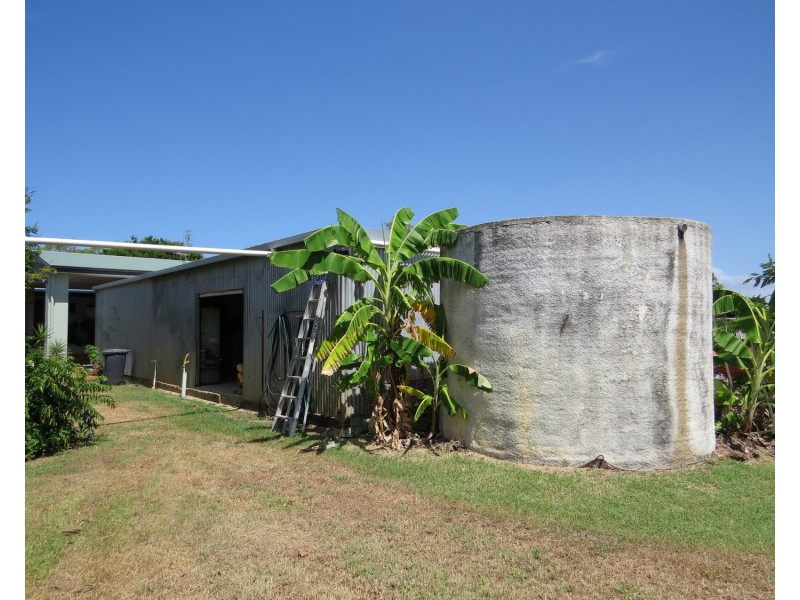 175 Inveroona Road, Bowen QLD 4805