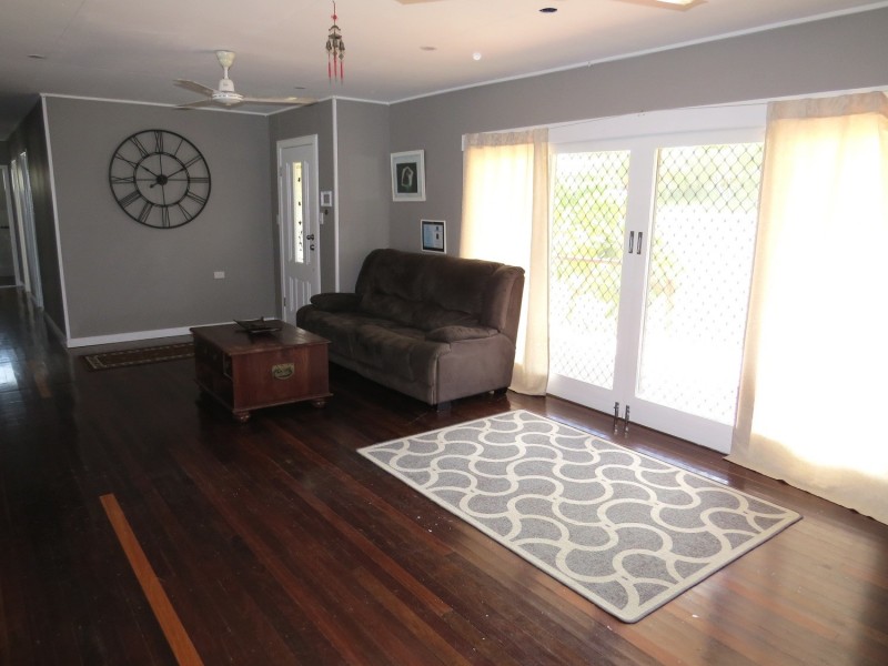 107 Leichhardt Street, Bowen QLD 4805