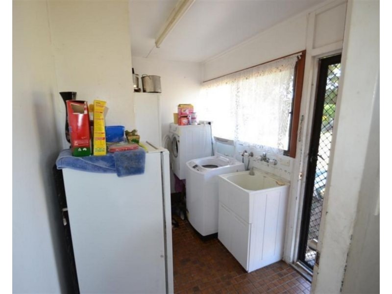 44 Field Street, Bowen QLD 4805