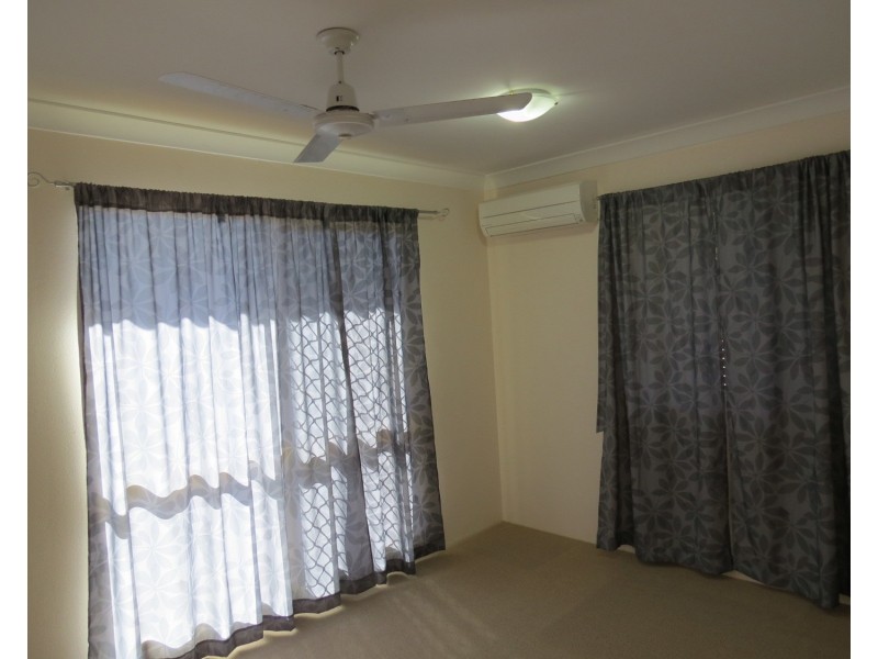 14 Silk Road, Bowen QLD 4805