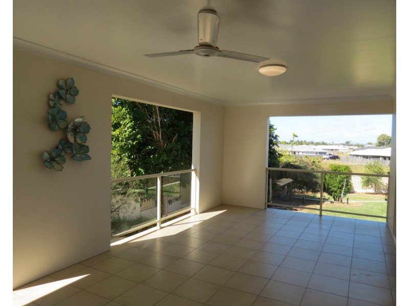 14 Silk Road, Bowen QLD 4805