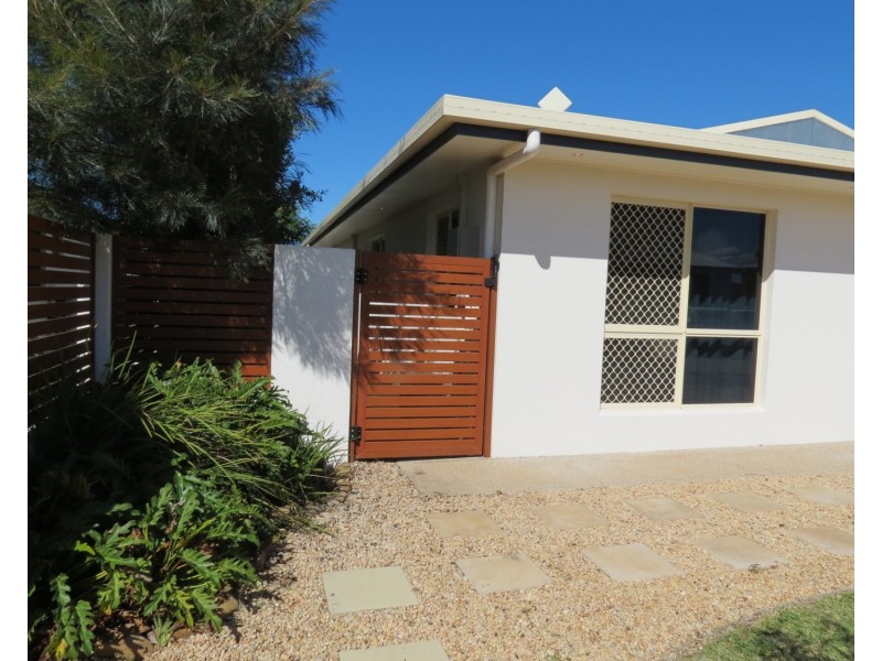 14 Silk Road, Bowen QLD 4805