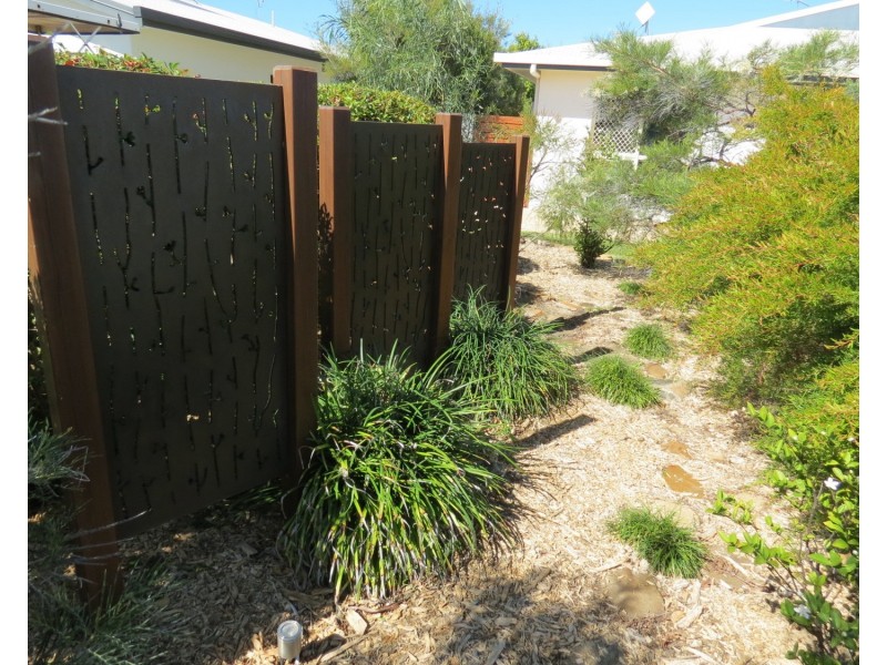 14 Silk Road, Bowen QLD 4805