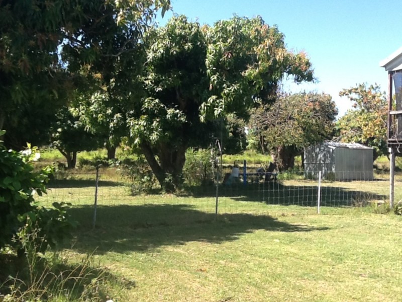 75 Taloonda Road, Bowen QLD 4805