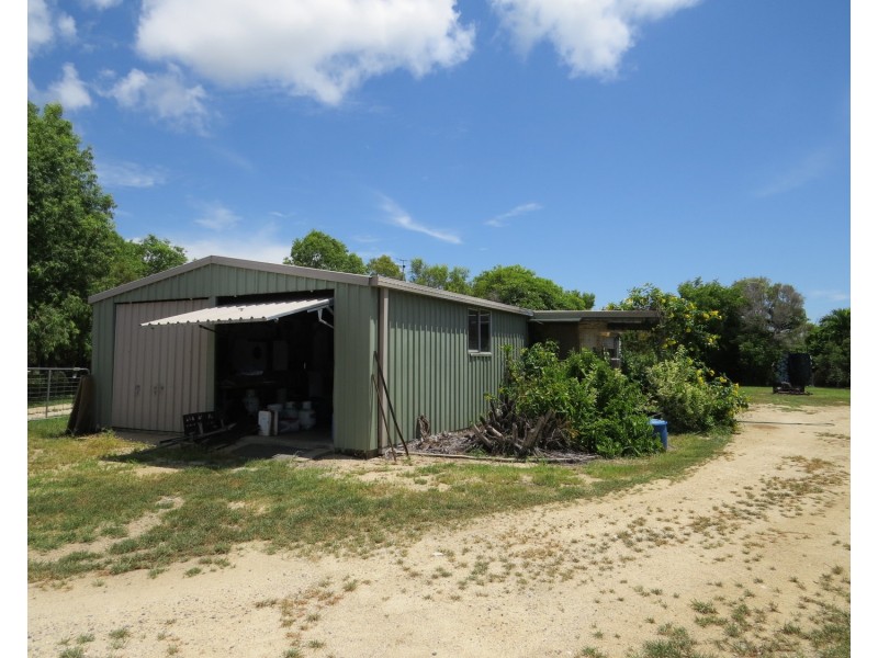158 Richmond Road, Bowen QLD 4805