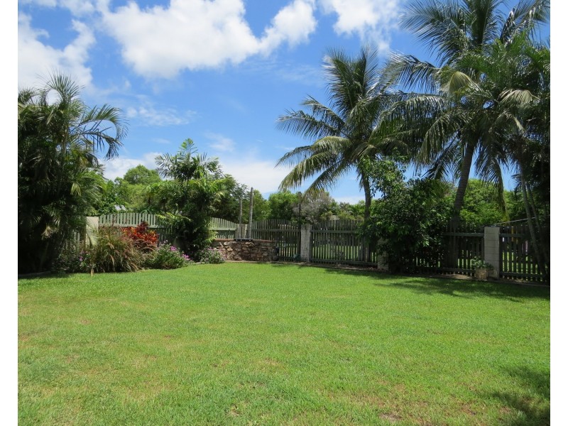 158 Richmond Road, Bowen QLD 4805