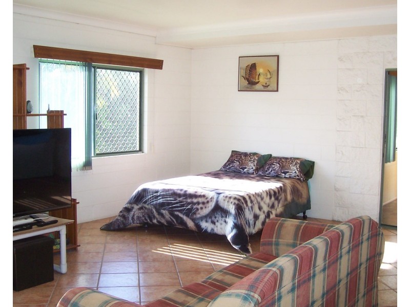 158 Richmond Road, Bowen QLD 4805