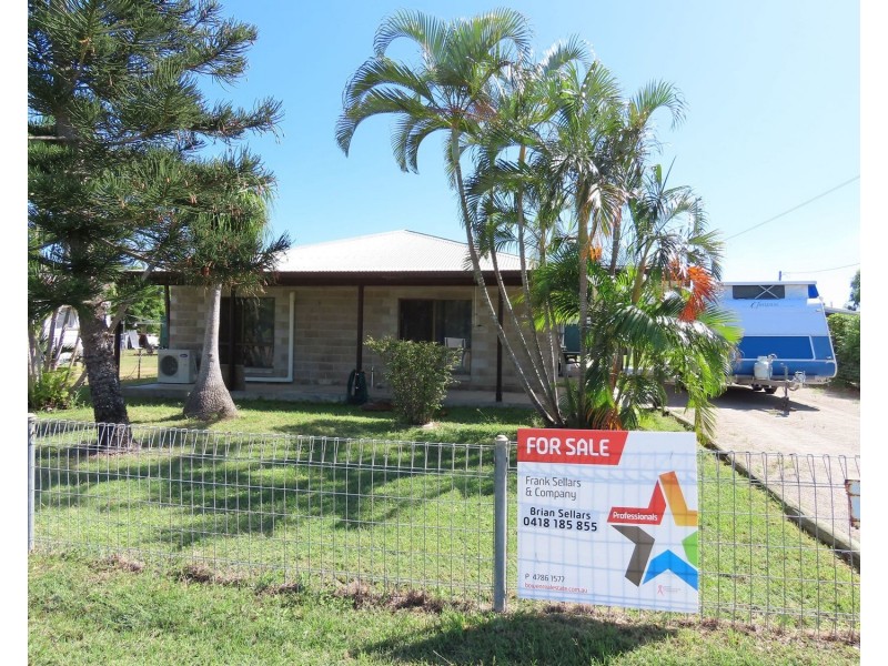 54 Lascelles Street, Bowen QLD 4805
