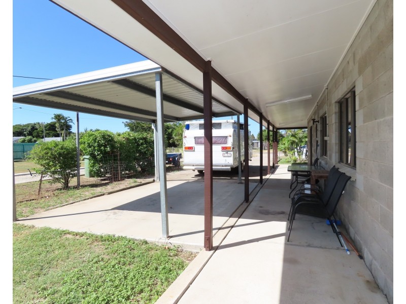 54 Lascelles Street, Bowen QLD 4805