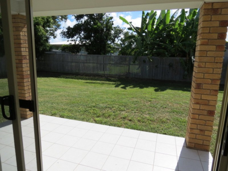 6 Lucinda Place, Bowen QLD 4805