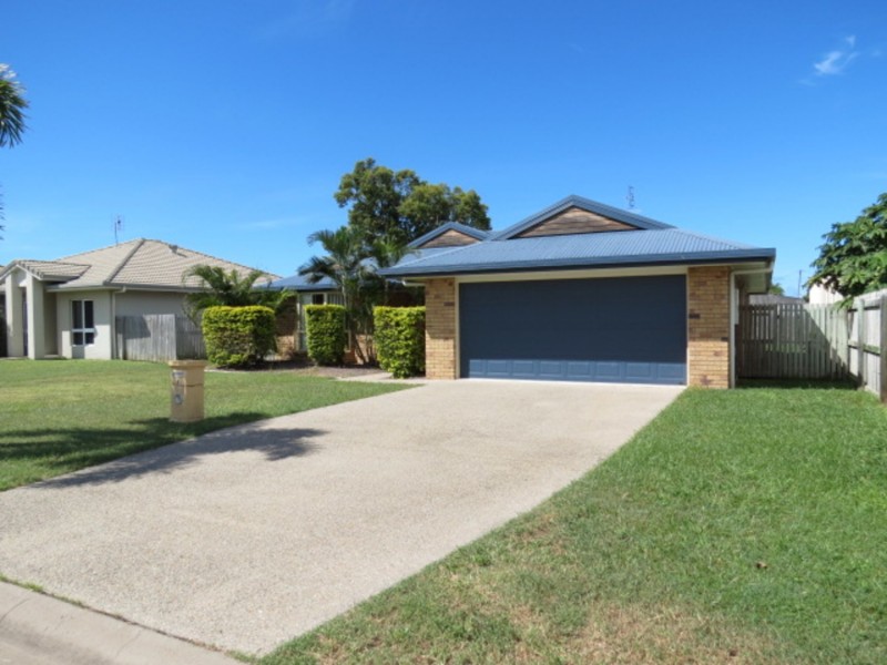 6 Lucinda Place, Bowen QLD 4805