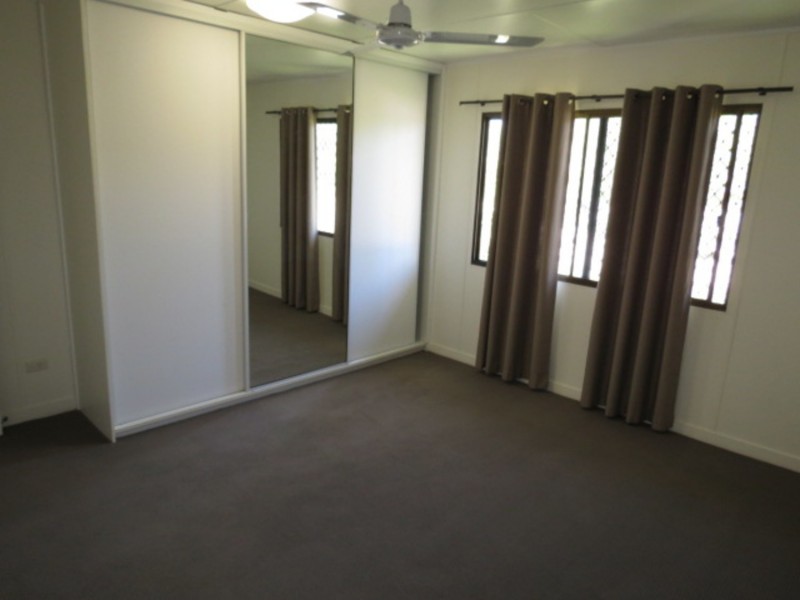 119 Gregory Street, Bowen QLD 4805