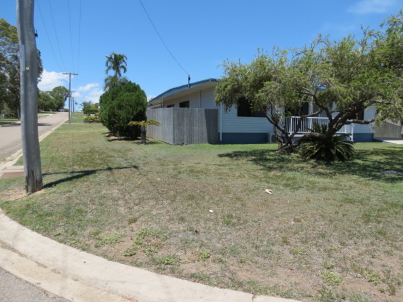 119 Gregory Street, Bowen QLD 4805
