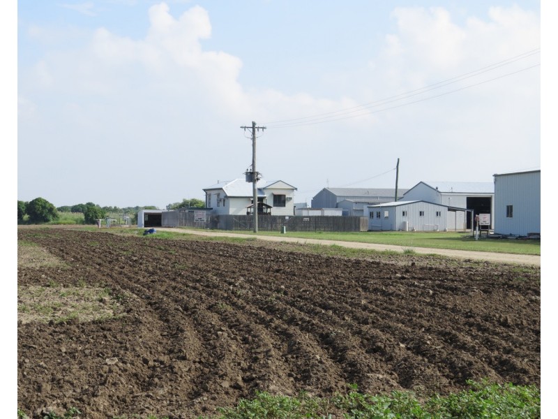 83 Millers Lane, Bowen QLD 4805