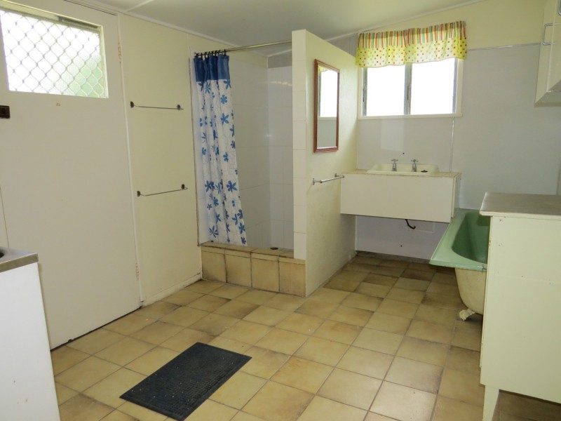 55 Mullers Lane, Bowen QLD 4805