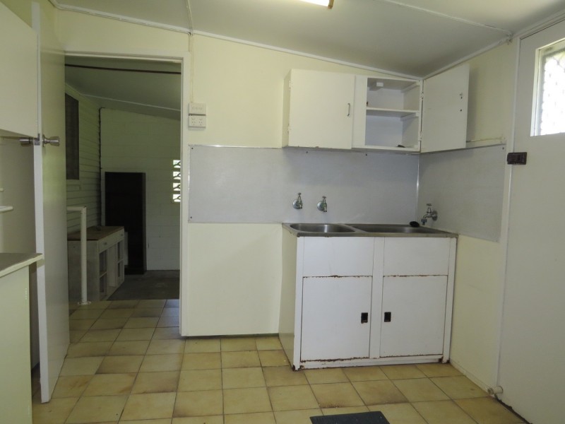 55 Mullers Lane, Bowen QLD 4805