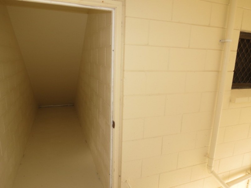 1/8 Poinciana Drive, Bowen QLD 4805