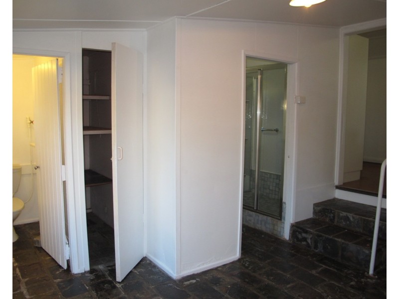 11 Gordon Street, Bowen QLD 4805