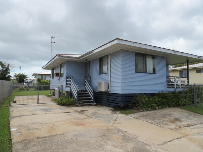 17 Rayner Street, Bowen QLD 4805