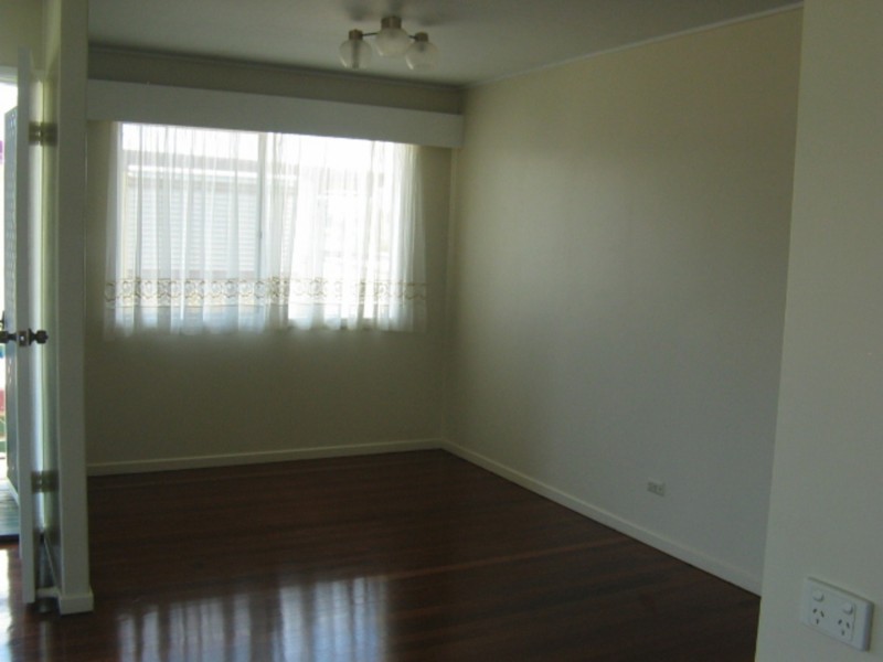 97 Esplanade, Bowen QLD 4805