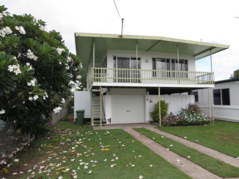97 Esplanade, Bowen QLD 4805