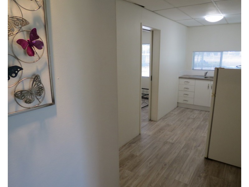 2/10 Dalrymple Street, Bowen QLD 4805