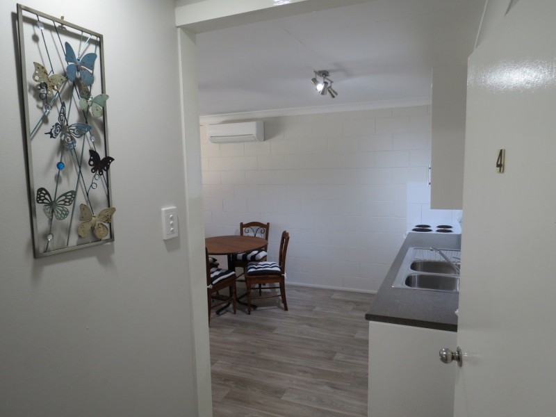 4/10 Dalrymple Street, Bowen QLD 4805