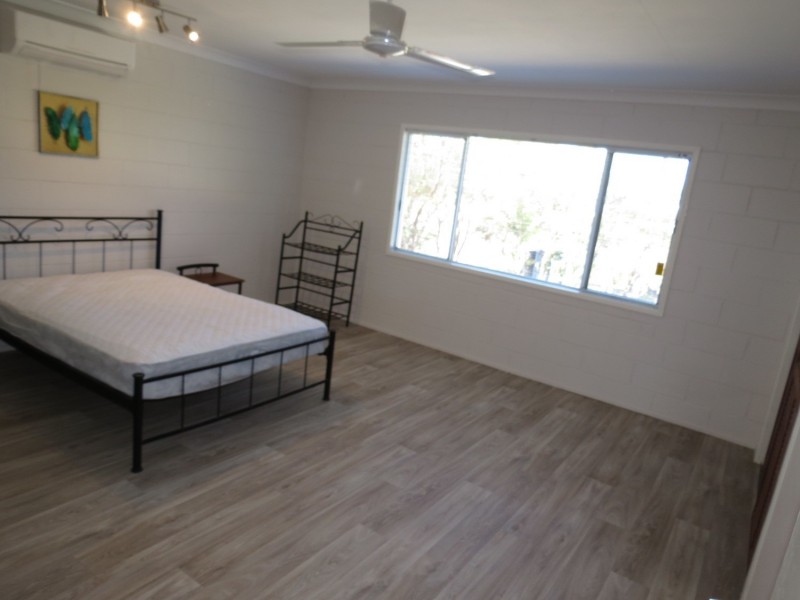 4/10 Dalrymple Street, Bowen QLD 4805