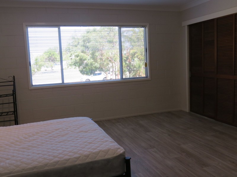 4/10 Dalrymple Street, Bowen QLD 4805