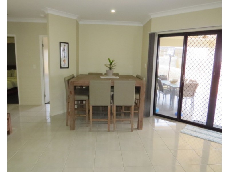 8 Seacove Crescent, Bowen QLD 4805