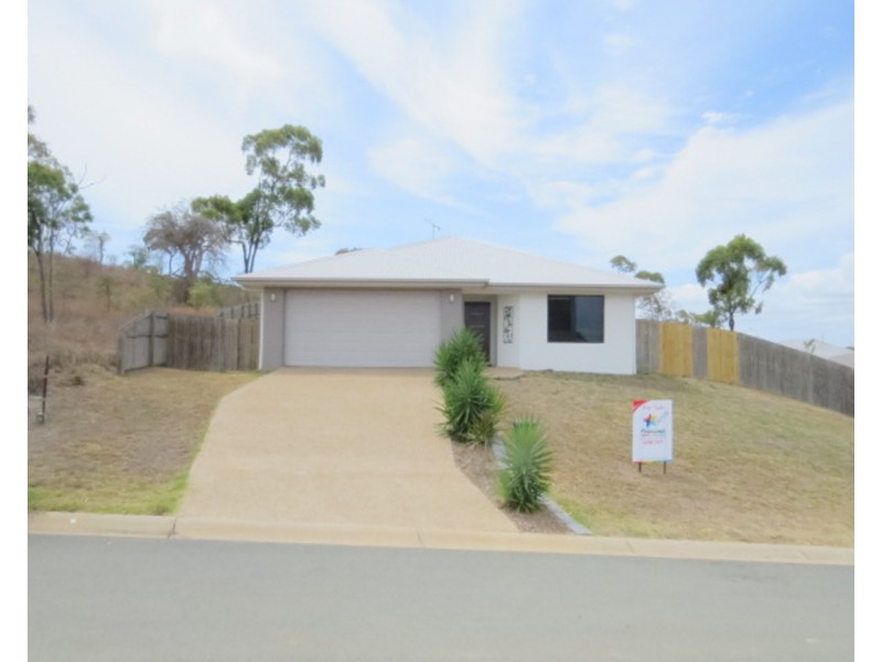 8 Seacove Crescent, Bowen QLD 4805