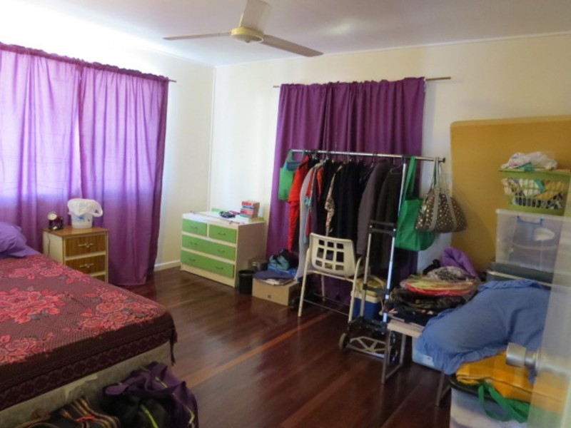 11 West Street, Bowen QLD 4805