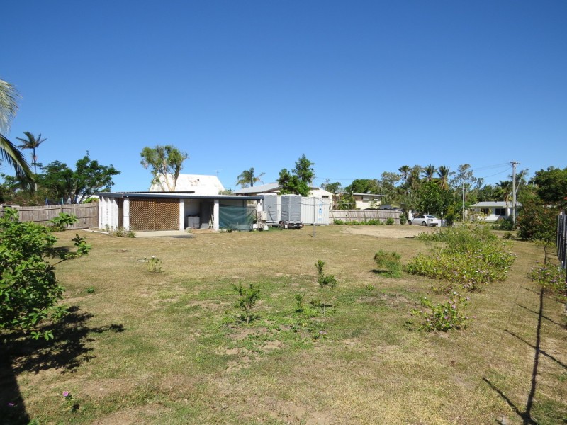 72 Field Street, Bowen QLD 4805