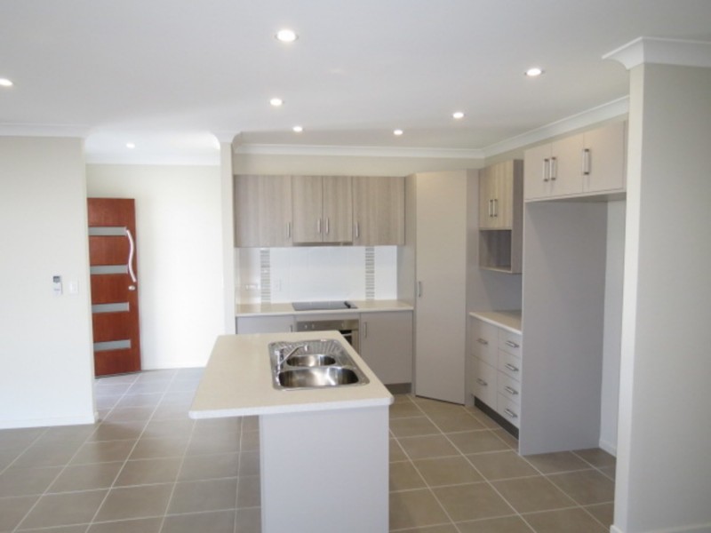 9 Marine Parade, Bowen QLD 4805