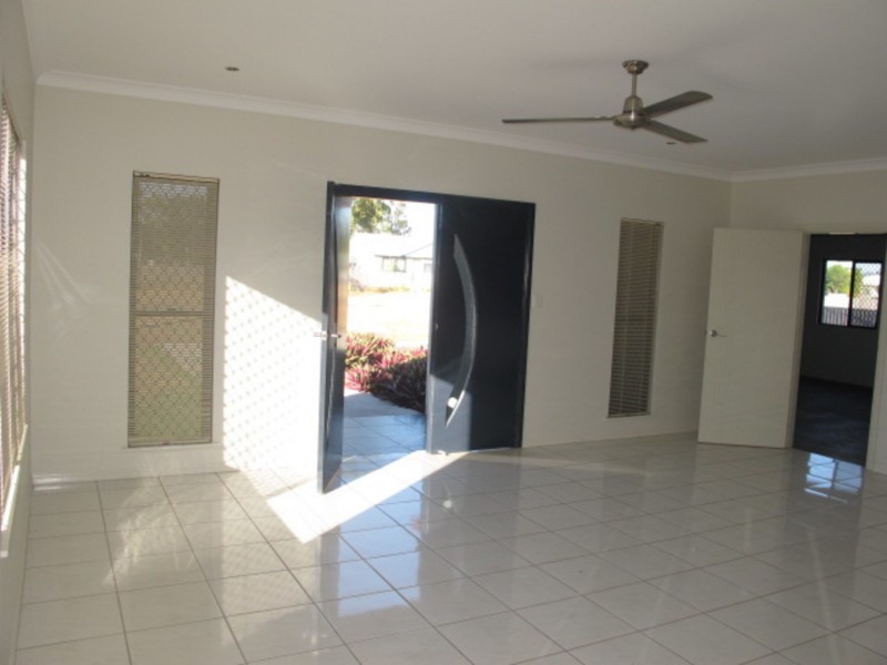 26 Skene Street, Bowen QLD 4805