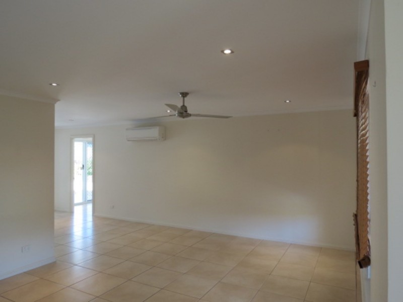 13 Hillview Place, Bowen QLD 4805