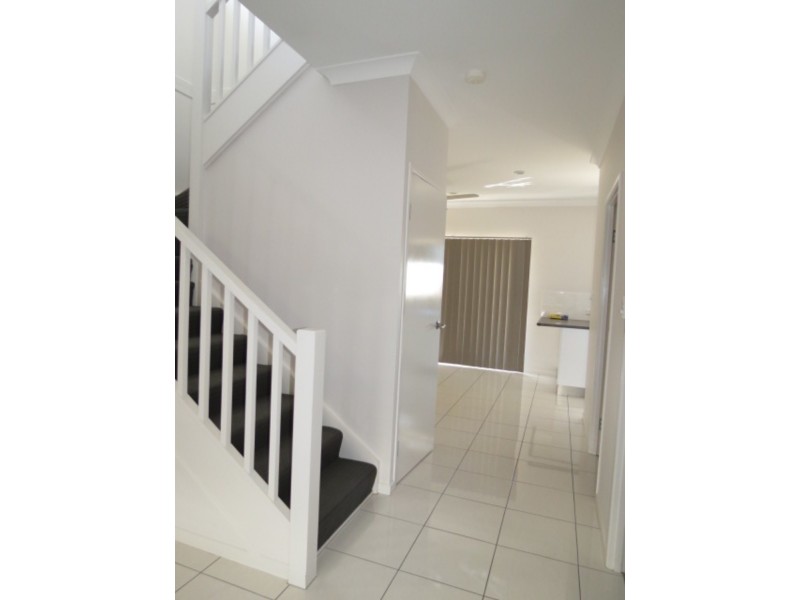 8 Pacific Drive, Bowen QLD 4805