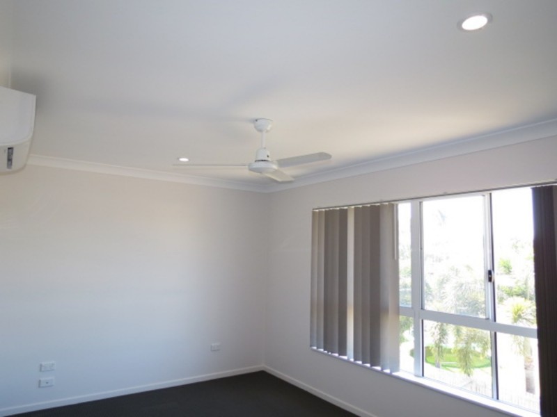 8 Pacific Drive, Bowen QLD 4805
