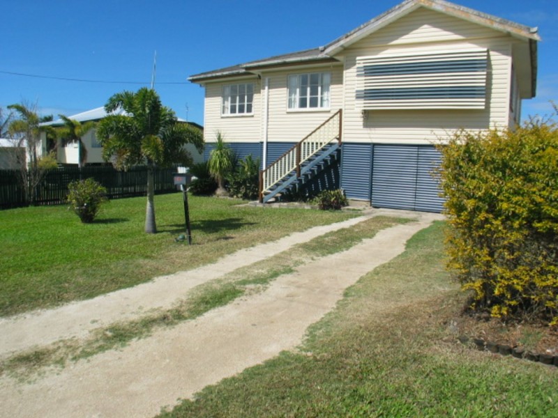 105 Powell Street, Bowen QLD 4805