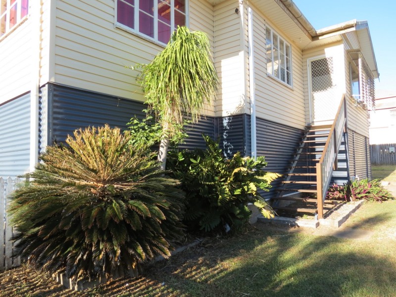 105 Powell Street, Bowen QLD 4805