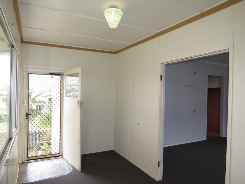 105 Powell Street, Bowen QLD 4805