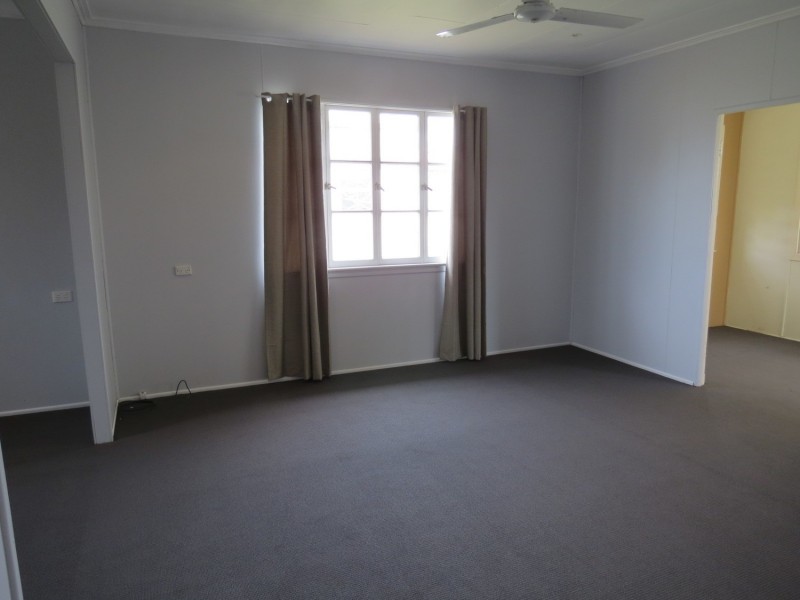 105 Powell Street, Bowen QLD 4805